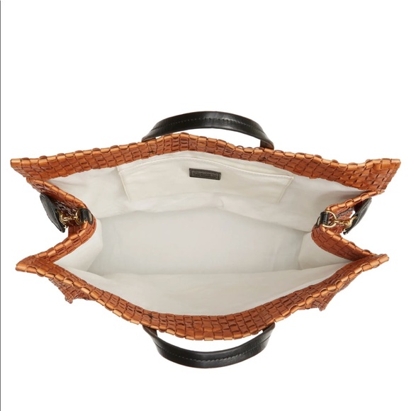 Clare V Simple Tote in Natural Woven Leather NWT Black Leather Handle and Strap - Picture 3 of 4